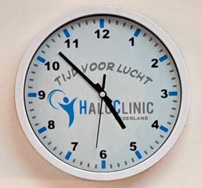 Gepersonaliseerde wandklok haloclinic